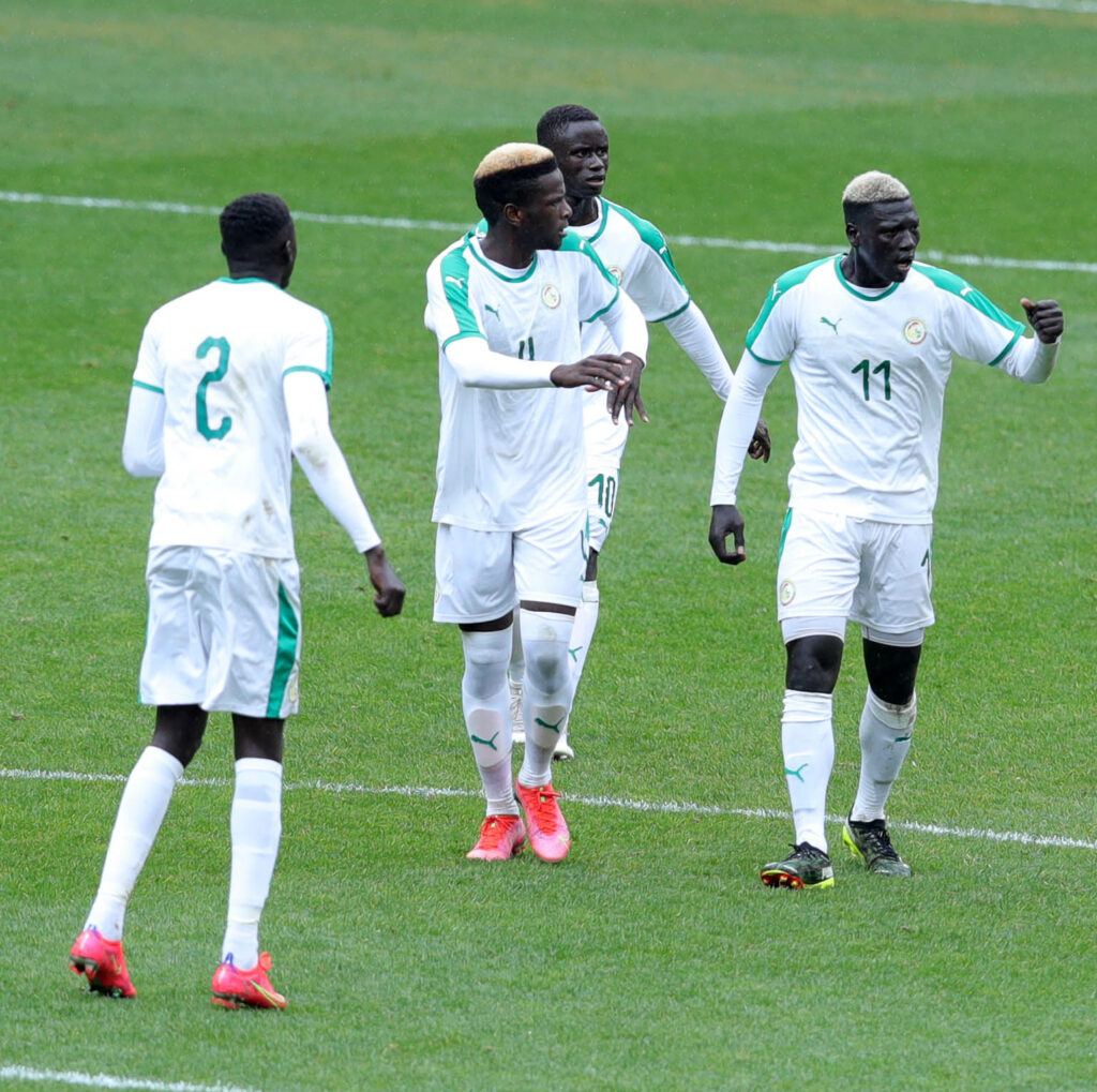 Vidéo - Cosafa Cup : Revivez la victoire des Lions locaux devant les Guerriers du Zimbabwe (2-1) - wiwsport