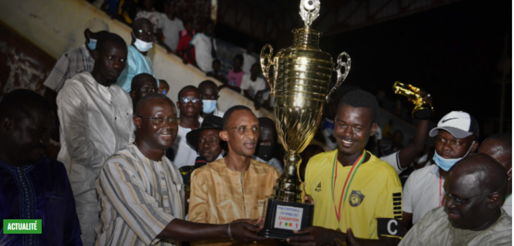 Finale LFA : Oslo remporte le trophée devant Wally Dann (1-0) - wiwsport Finale LFA : Oslo remporte le trophée devant Wally Dann (1-0) - wiwsport