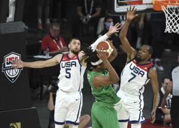 Highlights - Le Nigéria inflige une défaite historique aux Etats-Unis (87-90) - wiwsport