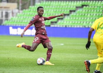 Mercato: Pape Matar Sarr trop cher pour Aston Villa qui renonce, deux autres clubs anglais se positionnent - wiwsport