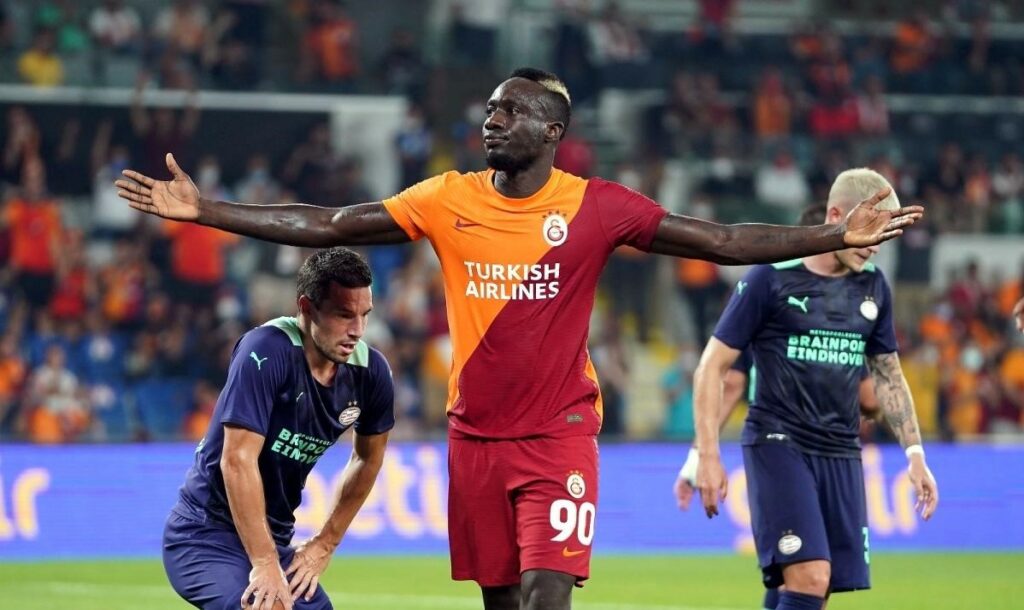 Fatih Terim, entraineur Galatasaray : « Mbaye Diagne ? Il veut partir mais il reste notre joueur » - wiwsport Fatih Terim, entraineur Galatasaray : « Mbaye Diagne ? Il veut partir mais il reste notre joueur » - wiwsport