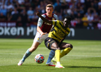 Vidéo / Premier League : Sensationnel, Ismaila Sarr permet à Watford de mener 2-0 à la pause face à Aston Villa - wiwsport