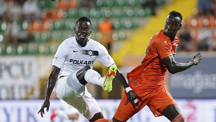 Süper Lig : Alanyaspor écrasé par Altay et Khaly Thiam, Famara Diédhiou buteur puis expulsé - wiwsport Süper Lig : Alanyaspor écrasé par Altay et Khaly Thiam, Famara Diédhiou buteur puis expulsé - wiwsport