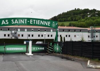Mercato : La réserve de Saint-Étienne signe un sénégalais de 19 ans - wiwsport