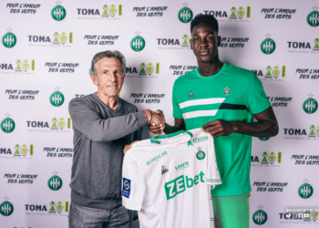 Saint-Etienne: Le gardien Boubacar Fall prolonge avec les Verts - wiwsport