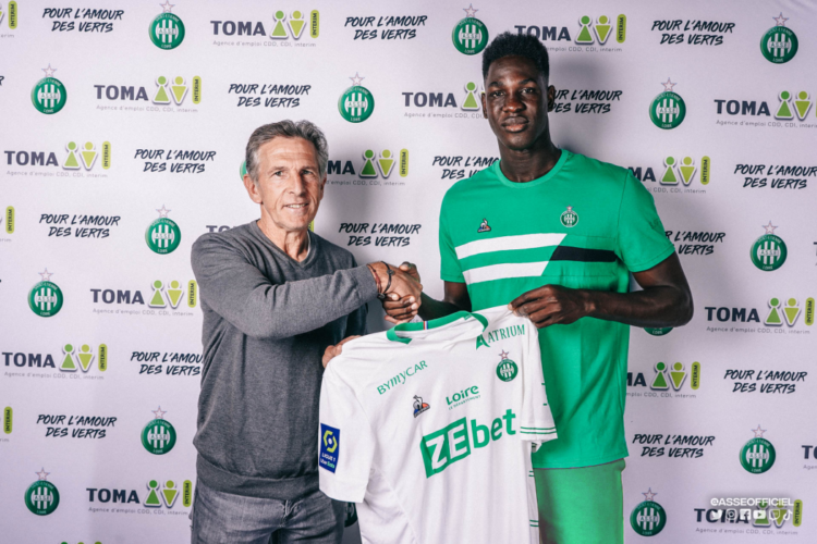 Saint-Etienne: Le gardien Boubacar Fall prolonge avec les Verts - wiwsport