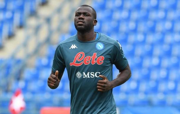 Mercato - Naples : Le PSG ferait le forcing pour signer Kalidou Koulibaly - wiwsport KRAKOW, POLAND - AUGUST 04: Kalidou Koulibaly of Napoli during the Pre-Season Frienldy match between Wisla Krakow and SSC Napoli at on August 04, 2021 in Krakow, Poland. (Photo by SSC NAPOLI/SSC NAPOLI via Getty Images)