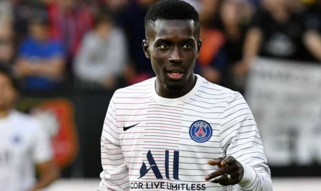 PSG : Retour de Gana Guèye dans l'effectif pour le déplacement à Brest - wiwsport PSG : Retour de Gana Guèye dans l'effectif pour le déplacement à Brest - wiwsport