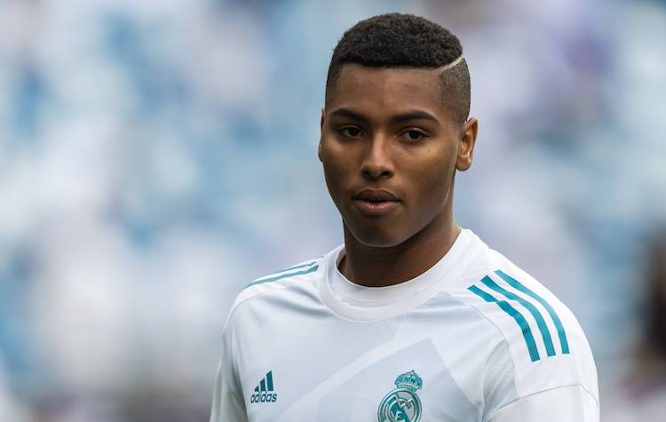 Mercato : Le jeune gardien hispano-sénégalais quitte le Real Madrid et rejoint Racing de Santander B - wiwsport goalkeeper Moha Ramos of Real Madrid during the La Liga Santander match between Real Madrid CF and Sevilla FC on December 09, 2017 at the Santiago Bernabeu stadium in Madrid, Spain. La Liga Santander 2017/2018 xVIxVIxImagesx/xGerritxvanxKeulenxIVx PUBLICATIONxINxGERxSUIxAUTxONLY 9548974