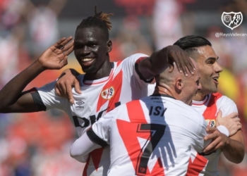 Andoni Iraola, entraineur du Rayo Vallecano sur Pathé Ciss : « il a le ballon comme standard » - wiwsport