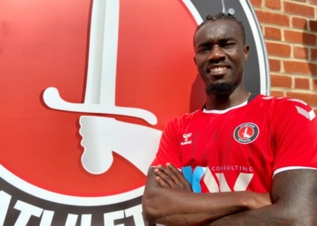 Mercato (officiel) : Pape Ndiaye Souaré part à la relance en D3 d'Angleterre ! - wiwsport