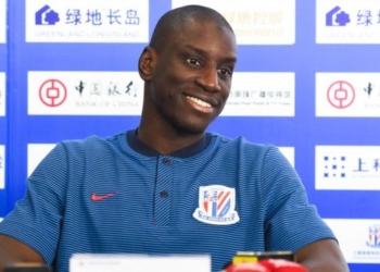 Demba Ba explique son choix de jouer en Chine "Le Shangai Shenhua m'offrait un salaire que j'aurai jamais reçu ailleurs" - wiwsport