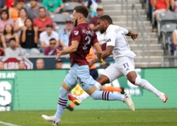 MLS : Le LA Galaxy sauve le point du nul face au Colorado Rapids grâce à Samuel Grandsir - wiwsport
