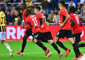 Ligue Europa Conférence : Rennes d'Alfred Gomis s'offre le Vitesse Arnhem - wiwsport