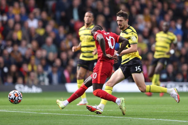 Vidéo - Liverpool : Sadio Mané marque son 100e but en Premier League ... Aucun penalty ! - wiwsport Vidéo - Liverpool : Sadio Mané marque son 100e but en Premier League ... Aucun penalty ! - wiwsport