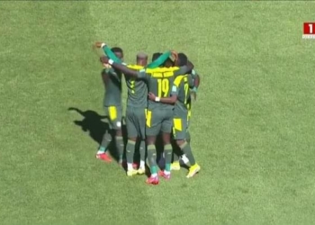 Walid Acherchour : "Quand on regarde les matchs du Sénégal, t'es à deux doigts de t'endormir" - wiwsport