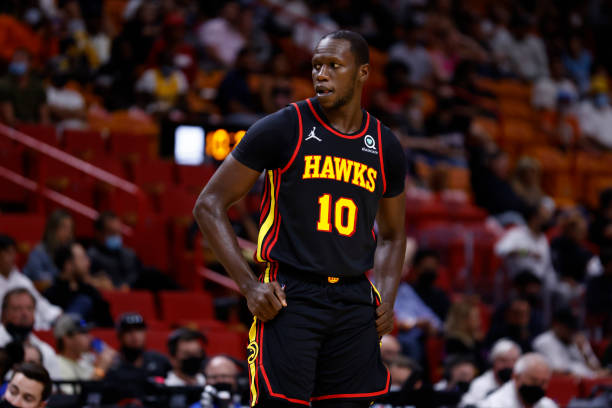 NBA Preseason : Gorgui Dieng (Atlanta) touché à la main face à Memphis - wiwsport NBA Preseason : Gorgui Dieng (Atlanta) touché à la main face à Memphis - wiwsport