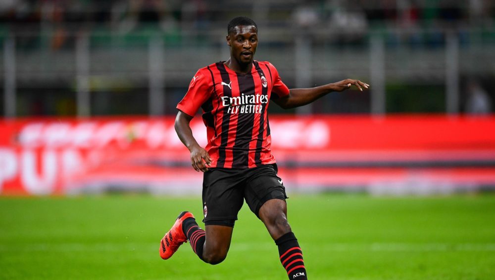 MILAN, ITALY - September 12, 2021: Fode Ballo-Toure of AC Milan in action during the Serie A football match between AC Milan and SS Lazio. (Photo by Nicolò Campo/Sipa USA) 

Photo by Icon Sport - Fode BALLO-TOURE - San Siro - Milan (Italie)