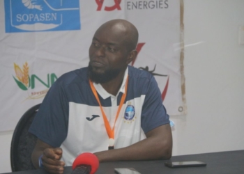 George Finidi (coach Enyimba) : "Nos joueurs sont fatigués mais cette victoire nous fera du bien" - wiwsport