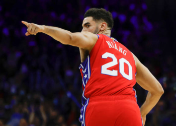 NBA – George Niang et les Sixers se reprennent face à OKC (115-103)