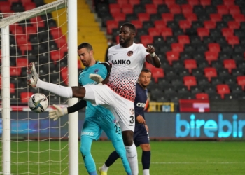 Süper Lig : Gaziantep retrouve la victoire face à Kasımpaşa, Papy Djilobodji passeur décisif