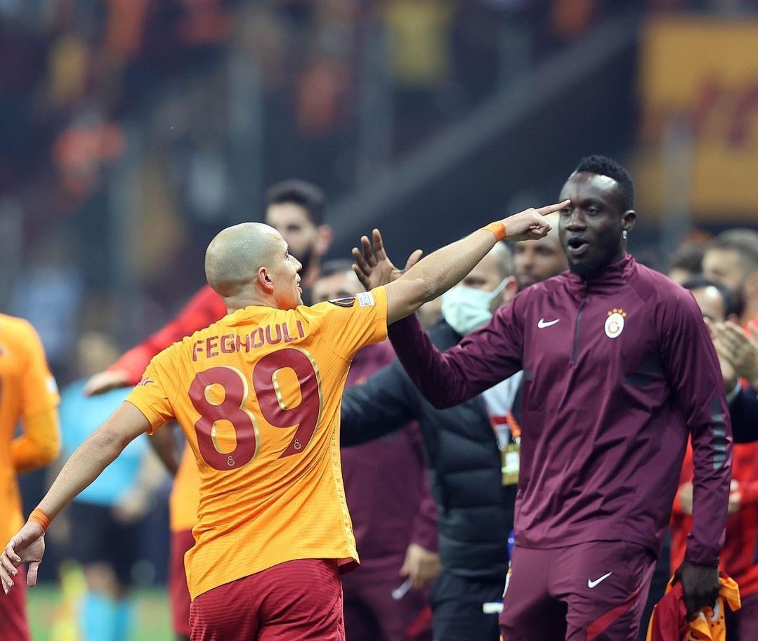 Ligue Europa : Galatasaray tenu en échec par le Lokomotiv Moscou, Mbaye Diagne voit jaune - wiwsport Ligue Europa : Galatasaray tenu en échec par le Lokomotiv Moscou, Mbaye Diagne voit jaune - wiwsport