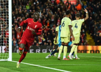 Vidéo - Premier League / Liverpool - Arsenal : Sadio Mané ouvre le score pour son 7e but ! - wiwsport