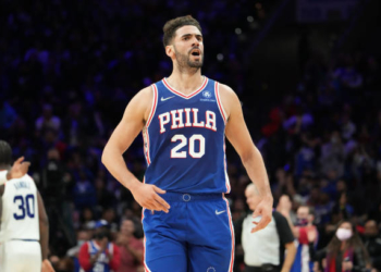 PHILADELPHIA, PA - NOVEMBER 8: Georges Niang #20 of the Philadelphia 76ers reacts during a game against the New York Knicks on November 8, 2021 at Wells Fargo Center in Philadelphia, Pennsylvania. NOTE TO USER: User expressly acknowledges and agrees that, by downloading and/or using this Photograph, user is consenting to the terms and conditions of the Getty Images License Agreement. Mandatory Copyright Notice: Copyright 2021 NBAE (Photo by Jesse D. Garrabrant/NBAE via Getty Images)