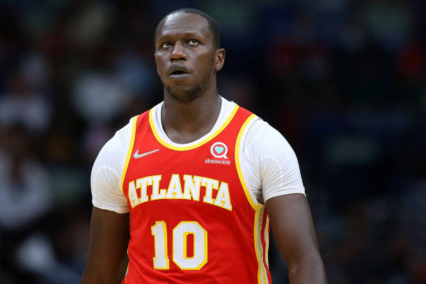 NEW ORLEANS, LOUISIANA - OCTOBER 27: Gorgui Dieng #10 of the Atlanta Hawks reacts against the New Orleans Pelicans during the second half at the Smoothie King Center on October 27, 2021 in New Orleans, Louisiana. NOTE TO USER: User expressly acknowledges and agrees that, by downloading and or using this Photograph, user is consenting to the terms and conditions of the Getty Images License Agreement. (Photo by Jonathan Bachman/Getty Images)