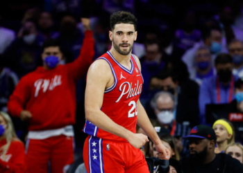 Les Sixers dominent les Blazers avec un George Niang "MVP" (113-103) - wiwsport