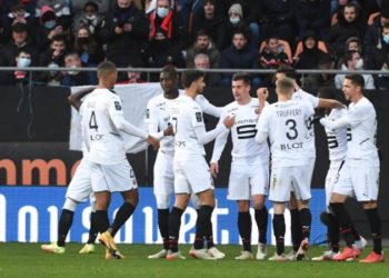 Ligue 1 : Insatiable, Rennes d'Alfred Gomis s'offre Lorient et s'installe dauphin du PSG - wiwsport