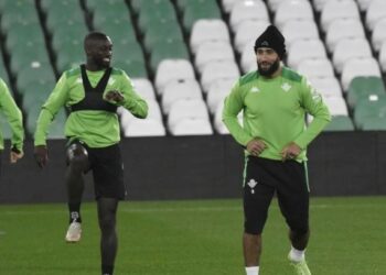 Real Betis : Youssouf Sabaly a repris l'entraînement collectif ! - wiwsport