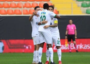 Coupe de Turquie : Avec un triplé de Khouma Babacar, Alanyaspor torpille Mardin BB (5-0) - wiwsport