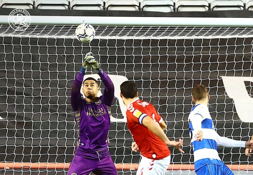 Championship : QPR de Seny Dieng arrache la victoire face à Bristol City - wiwsport
