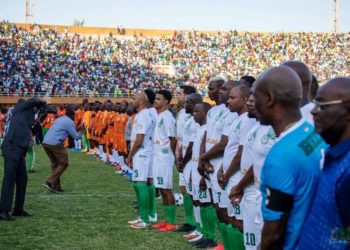 Niger - Un match de gala avec des légendes africaines pour fêter le gala de la République - wiwsport