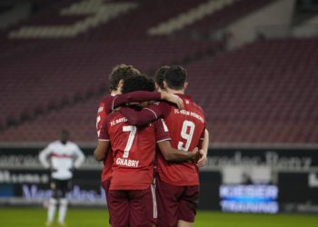 Bundesliga : Sans Sarr, le Bayern écrase Stuttgart avec un doublé de Lewandowski et un triplé de Gnabry - wiwsport