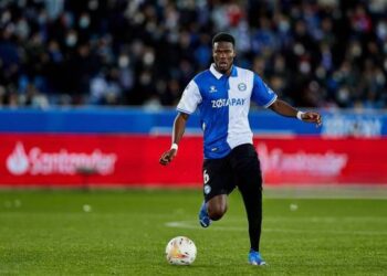 LaLiga : Mamadou Loum Ndiaye (Alavés) titulaire face à Granada ! - wiwsport