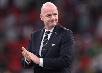 La FIFA promet 16,8 millions d&rsquo;euros à chaque Fédération si le Mondial se tient tous les 2 ans