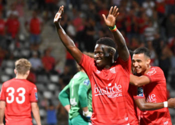 Nîmes Olympique - Moussa Koné : "Je veux aider l’équipe à monter en Ligue 1" - wiwsport