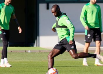 Real Betis : Youssouf Sabaly reprend la compétition la semaine prochaine - wiwsport