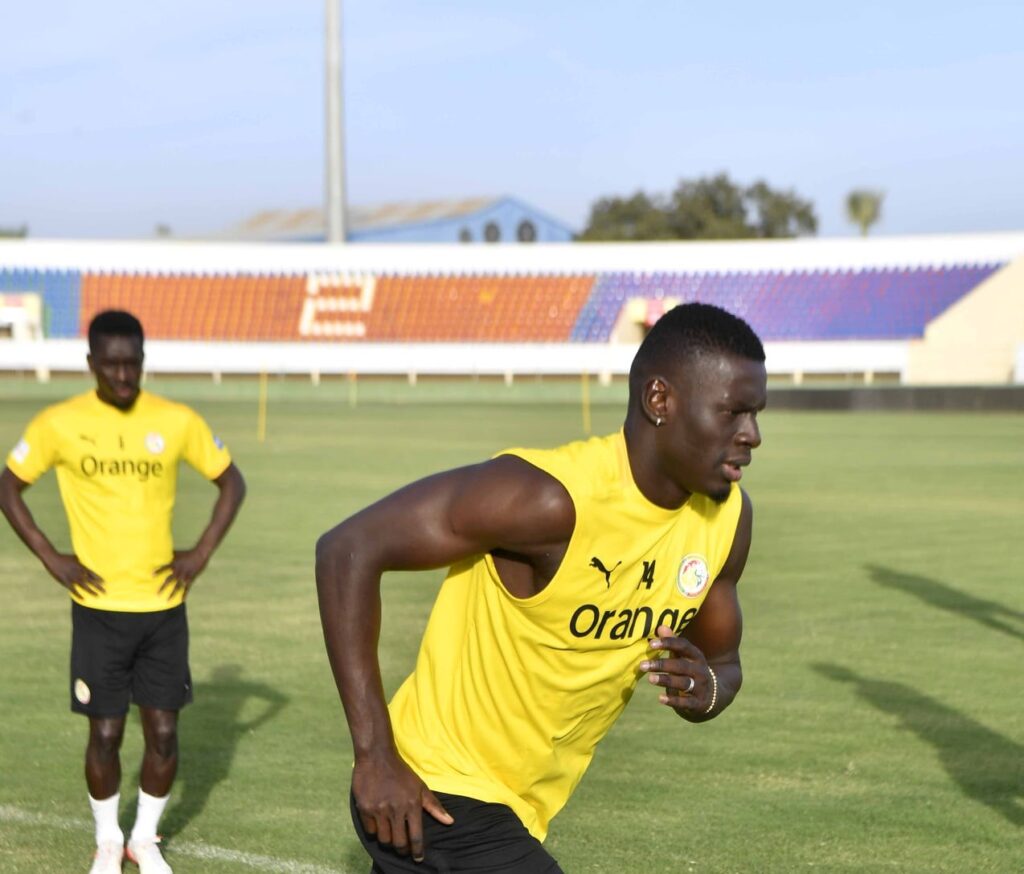 CAN 2021 : Le Royal Antwerp réclame des nouvelles d'Abdoulaye Seck au Sénégal - wiwsport CAN 2021 : Le Royal Antwerp réclame des nouvelles d'Abdoulaye Seck au Sénégal - wiwsport