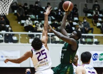 Cheikh Mbodj guide encore Nishinomiya - wiwsport