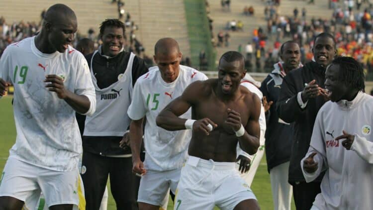 Sénégal vs Guinée : Une 3ème victoire des Lions face au Syli pour la 3ème rencontre en phase finale de CAN ? - wiwsport Sénégal vs Guinée : Une 3ème victoire des Lions face au Syli pour la 3ème rencontre en phase finale de CAN ? - wiwsport