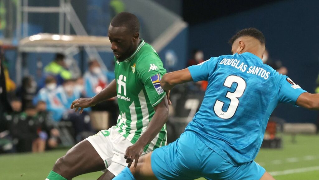 Europa League : Sabaly et le Real Betis s'imposent à Saint-Pétersbourg face au Zénith (2-3) - wiwsport Europa League : Sabaly et le Real Betis s'imposent à Saint-Pétersbourg face au Zénith (2-3) - wiwsport
