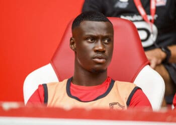Mercato : Cheikh Niasse quitte officiellement Lille pour les Young Boys ! - wiwsport