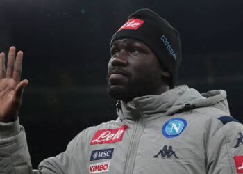 MILAN, ITALY - FEBRUARY 12:  Kalidou Koulibaly of SSC Napoli greets the fans prior to the Coppa Italia Semi Final match between FC Internazionale and SSC Napoli at Stadio Giuseppe Meazza on February 12, 2020 in Milan, Italy.  (Photo by Emilio Andreoli/Getty Images)