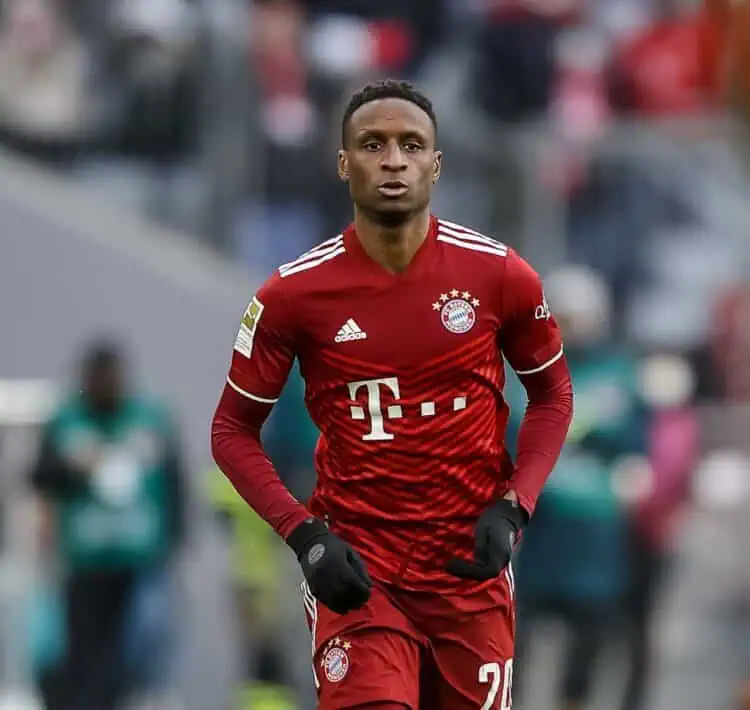MUNICH, GERMANY - MARCH 05: Bouna Sarr of Bayern Muenchen looks on during the Bundesliga match between FC Bayern München and Bayer 04 Leverkusen at Allianz Arena on March 5, 2022 in Munich, Germany. (Photo by Roland Krivec/DeFodi Images via Getty Images)