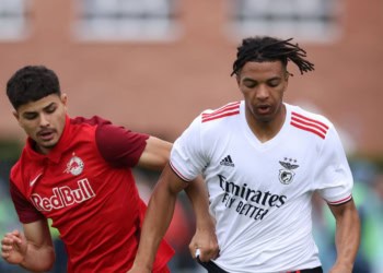 UEFA Youth League : Cher Ndour buteur, Benfica écrase Salzburg et remporte le trophée ! - wiwsport