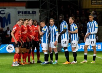 Play-offs Championship : Naby Sarr et Huddersfield tenus en échec par Luton de Carlos Mendes Gomes !