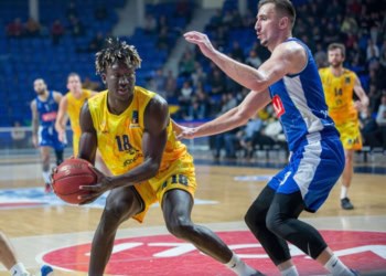 Eurocup - Khalifa Diop remporte le titre de plus jeune joueur de la compétition - wiwsport